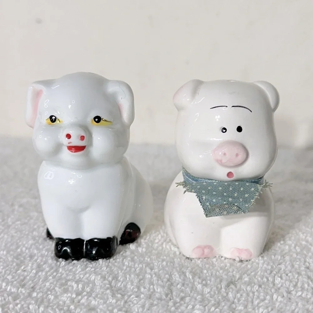 Vintage Ceramic Pig Couple Salt & Pepper Shakers Countrycore